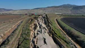 MTA Jeoloji Etütleri Dairesi Başkanı Şahin: Türkiye’de ağır hasar veren 450 fay var
