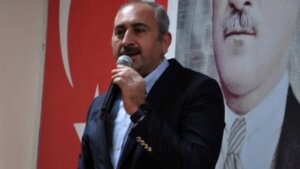 Abdulhamit Gül: Cumhurbaşkanlığı Hükümet Sistemi’nde restorasyonlar yapılacak
