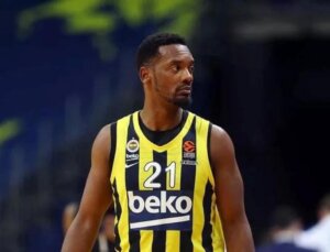 Fenerbahçe Beko Dyshawn Pierre ile yeni mukavele imzaladı