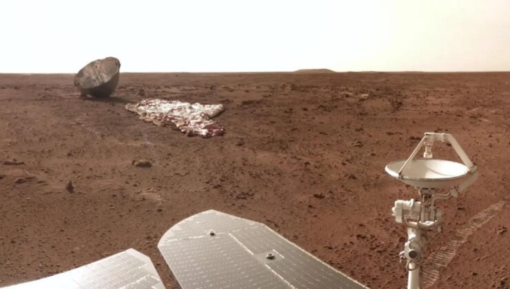 Uzay aracı ispat buldu: Mars’a kar yağmış