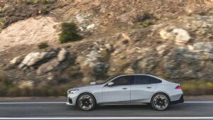 Yeni BMW 5 Serisi Sedan tanıtıldı