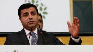 Demirtaş: HDP beni gerekçesiz olarak reddetti, HDP: Onun önerisi farklıydı