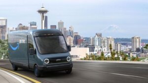 Amazon’un birinci elektrikli teslimat minibüsleri Almanya’da kullanılacak!