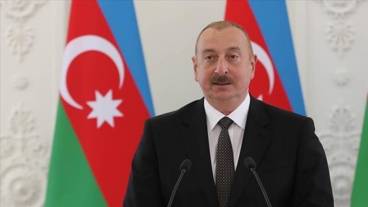 Aliyev: “KKTC bayrağı dalgalanmalıdır ve dalgalanacaktır”